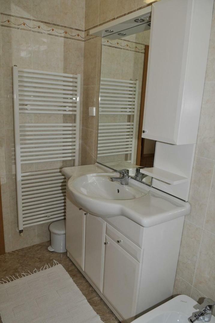 Haus Liliana Hotel Tar-Vabriga Buitenkant foto