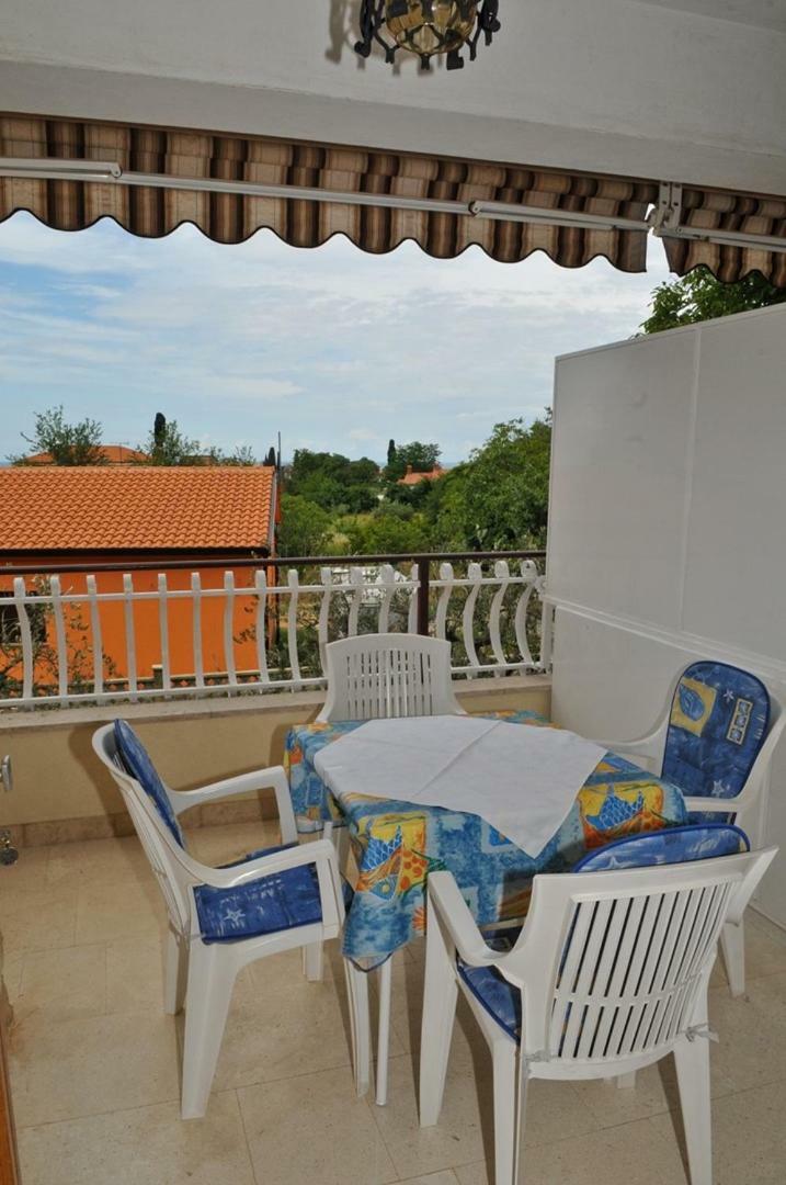 Haus Liliana Hotel Tar-Vabriga Buitenkant foto